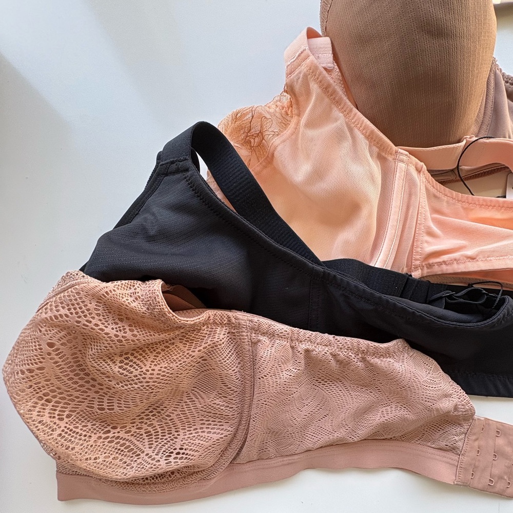 4 NEW Understance Bras